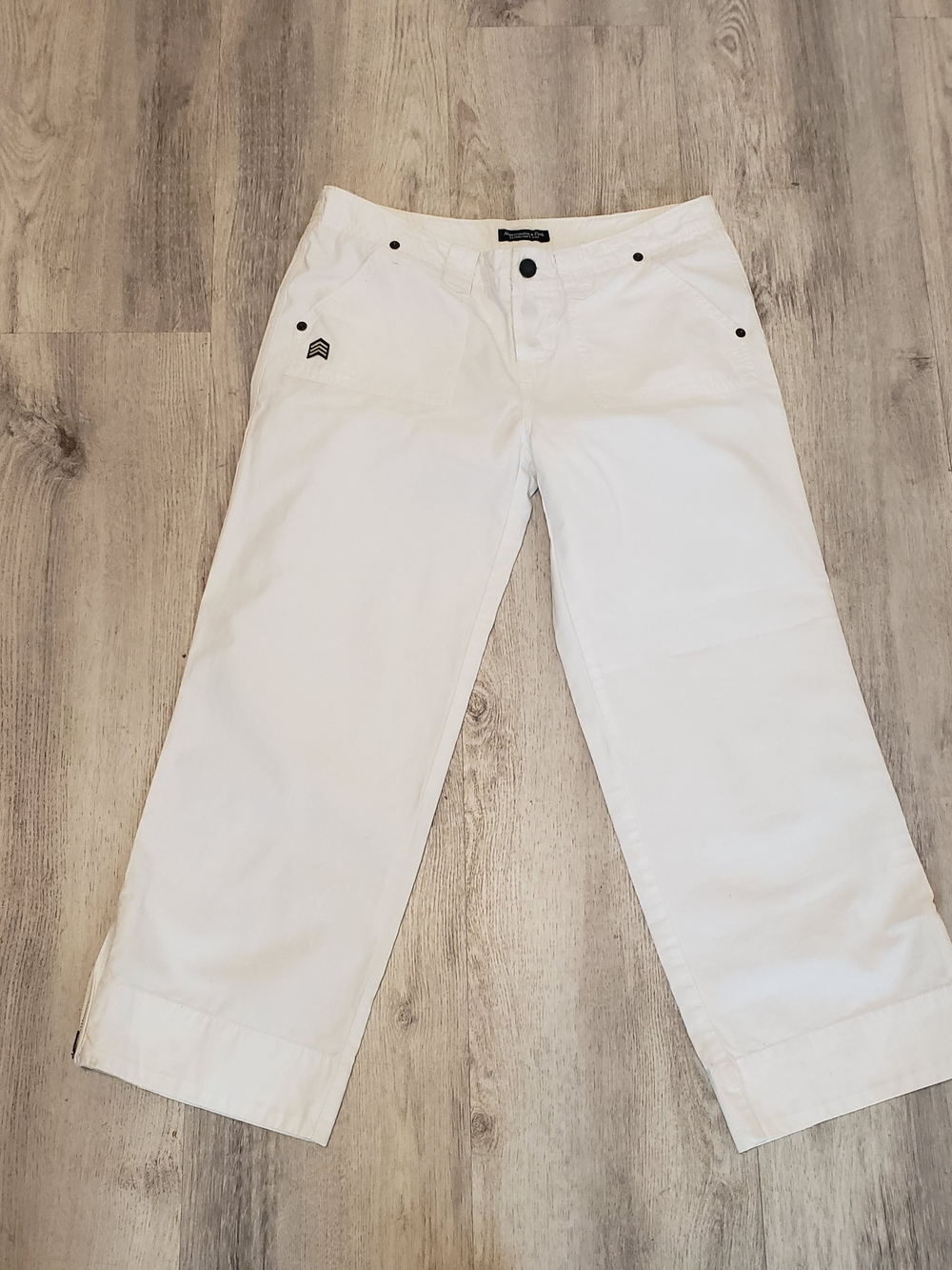 VTG Abercrombie & Fitch White Cropped Women’s Jeans